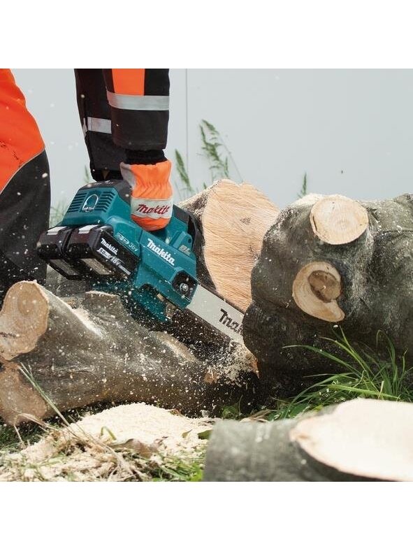 Akumuliatorinis pjūklas MAKITA DUC306Z 2X18 V 2 Akumuliatorinis pjūklas MAKITA DUC306Z 2X18 V 2