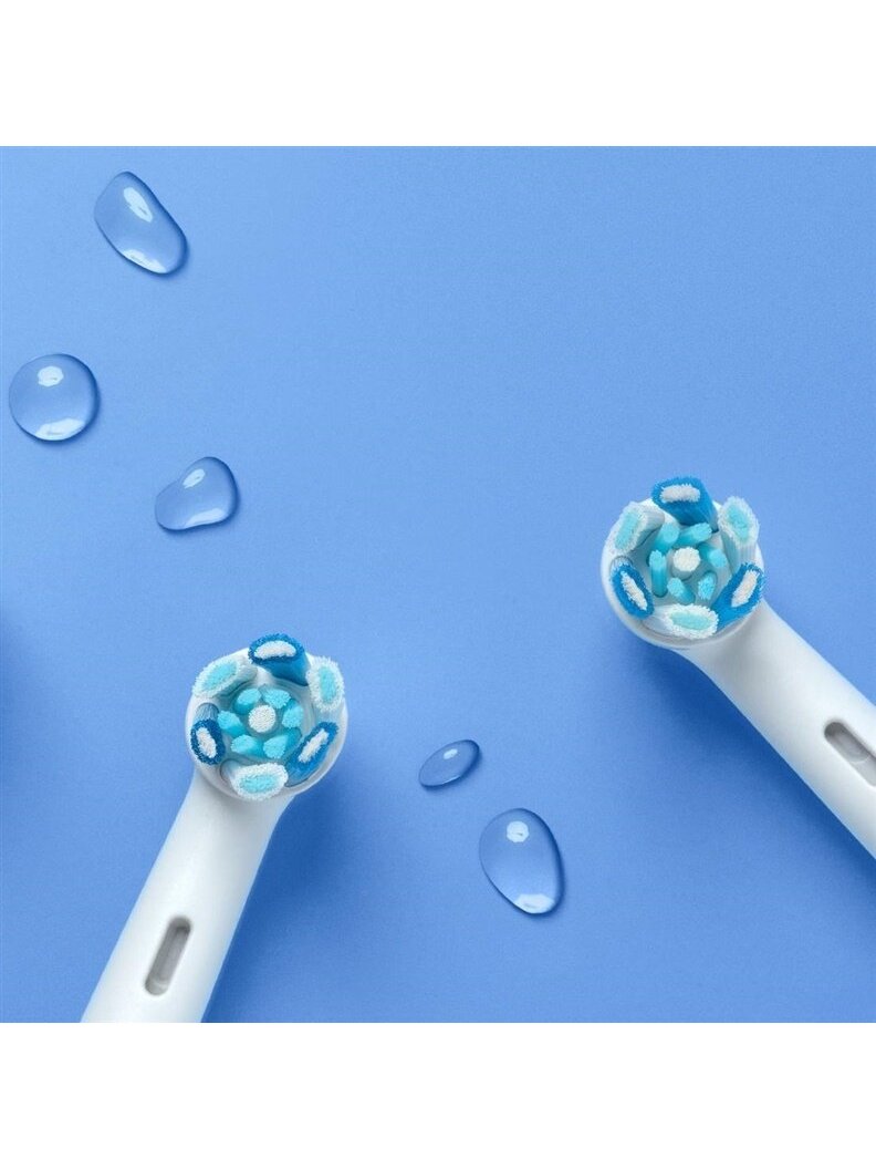 Antgalis Oral-B Ultimate Clean, balta, 4 vnt. 2 Antgalis Oral-B Ultimate Clean, balta, 4 vnt. 2
