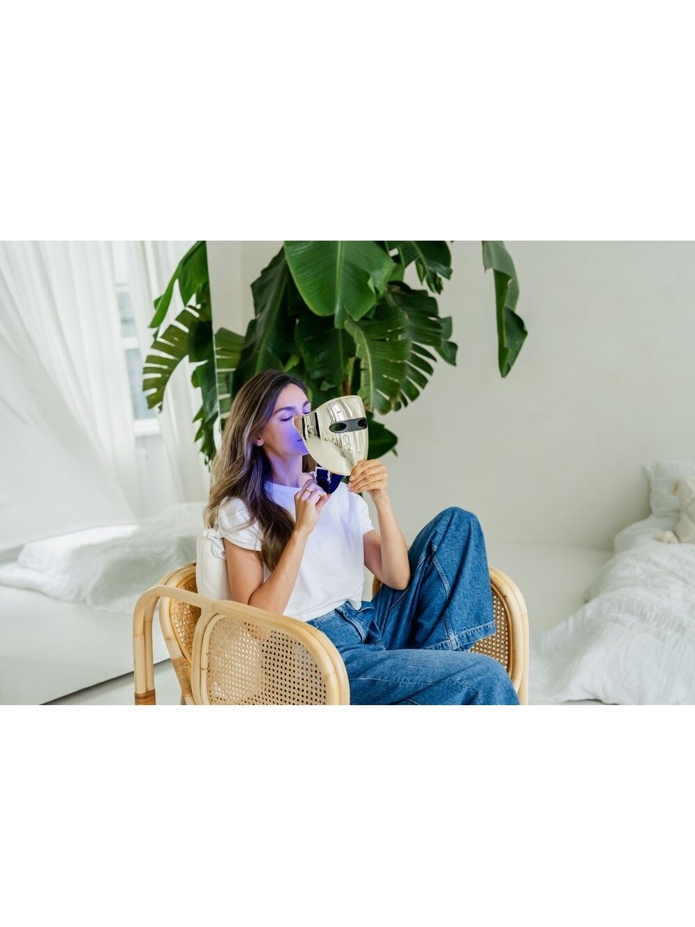 Beautifly Aura Gold LED šviesos terapijos kaukė veidui 2