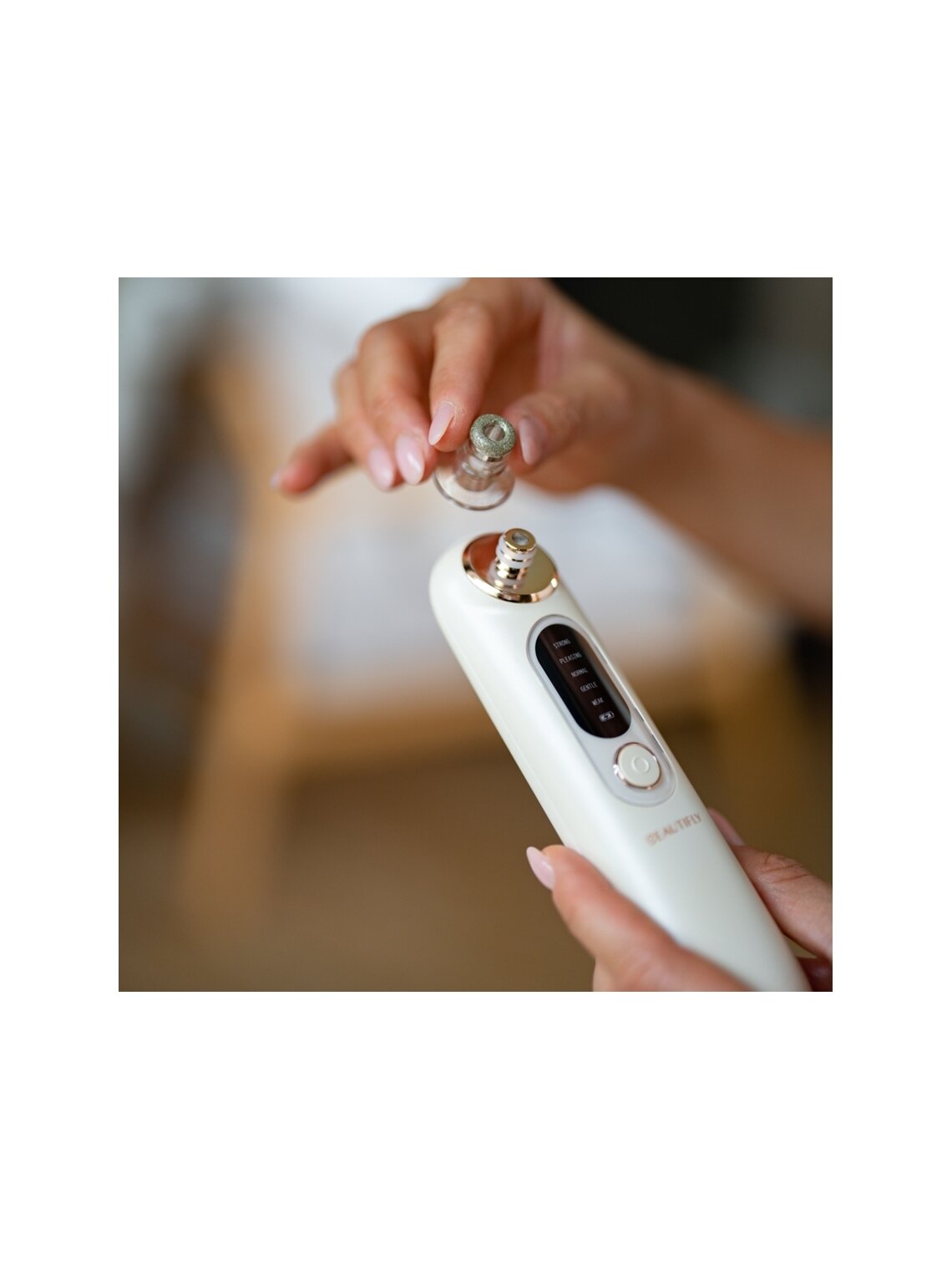 Beautifly Derma Glow PRO mikrodermabrazija ir inkštirų šalinimo priemonė 8