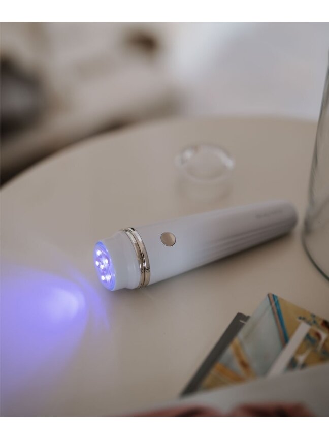 Beautifly B-Glossy Acne Young Ultragarsinis grožio aparatas su LED šviesos terapija probleminei odai 6