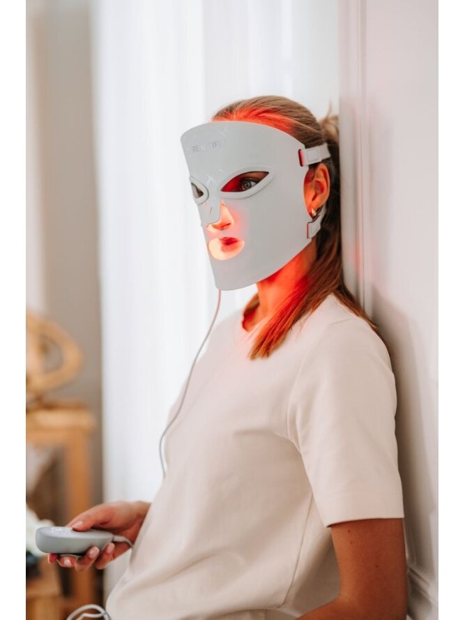 Beautifly AuraSkin Pro LED šviesos terapijos veido kaukė 11 Beautifly AuraSkin Pro LED šviesos terapijos veido kaukė 11