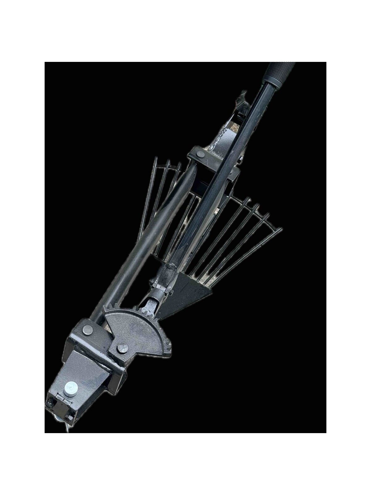 Bulvių kasimo plūgas motoblokui OSIRIS 2 Bulvių kasimo plūgas motoblokui OSIRIS 2