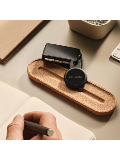 Chipolo LOOP – Rechargeable Bluetooth Tracker with Silicone Loop for iOS & Android, Charcoal