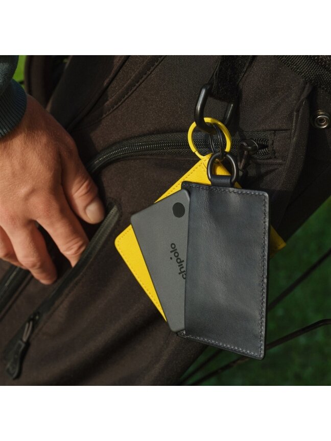 Chipolo CARD – Wireless Rechargeable Slim Bluetooth Tracker for iOS & Android, Charcoal