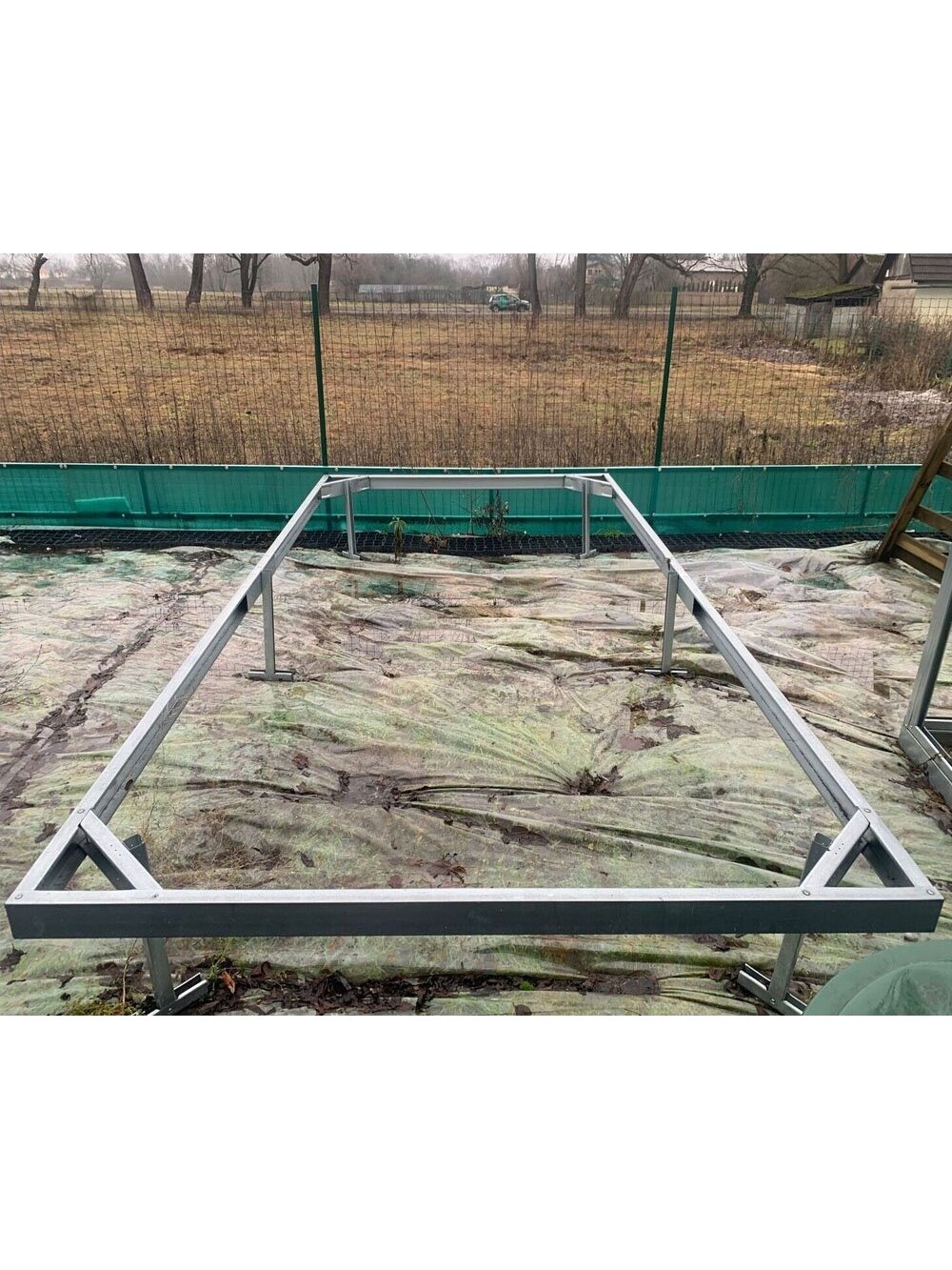 Cinkuoto plieno pamatas 4 m pločio 4x10m. 1
