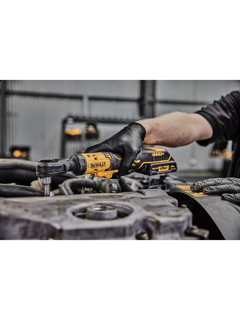 DeWalt Akumuliatorinė terkšlė DCF512N, 1/2" 18V, DeWALT 3 DeWalt Akumuliatorinė terkšlė DCF512N, 1/2" 18V, DeWALT 3