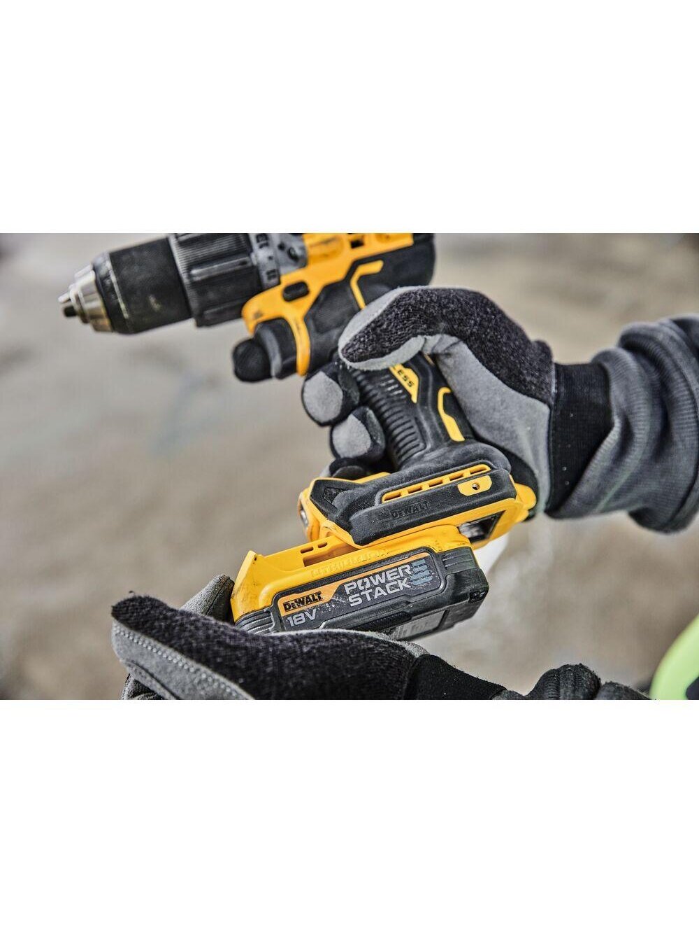 DeWalt Smūginis suktuvas/gręžtuvas DeWalt DCD805E2T; 18V 2x1,7Ah 3