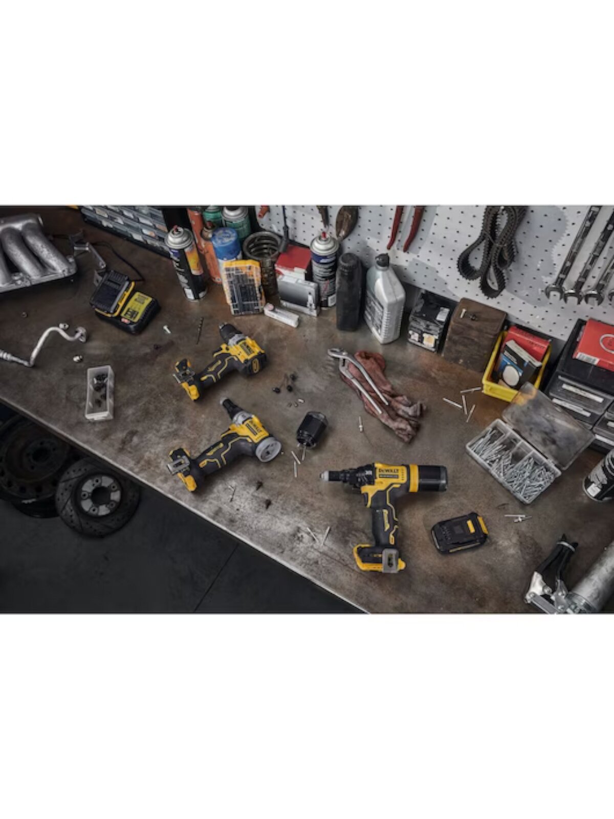 DeWalt Kniediklis DeWalt DCF414NT 18V 8 DeWalt Kniediklis DeWalt DCF414NT 18V 8