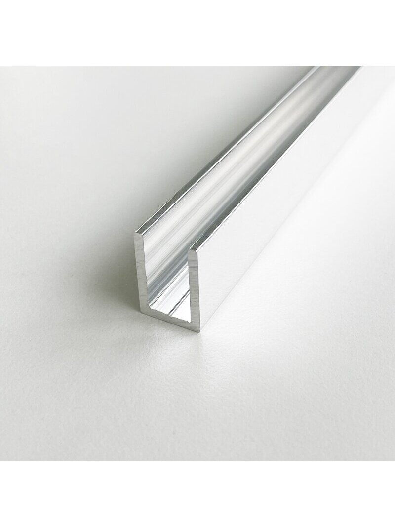 Dušo sienelė RAVENA W-100 chrome 13