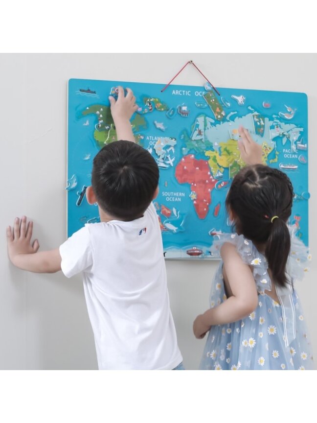 Edukacinė Lenta „Viga 2in1“ Su Montessori Pasaulio Žemėlapiu 1