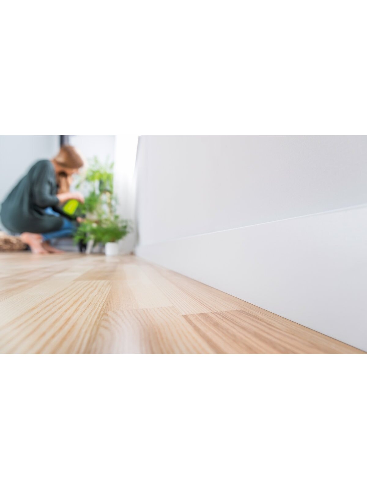 Grindjuostė MDF EVERA (EV401) balta | 120mm, 2.4m 4 Grindjuostė MDF EVERA (EV401) balta | 120mm, 2.4m 4