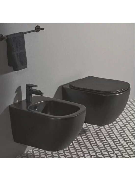 Ideal Standard TESI pakabinamas unitazas su paslėptais tvirtinimais (Aquablade), 4,5/3 L, matinis juodas