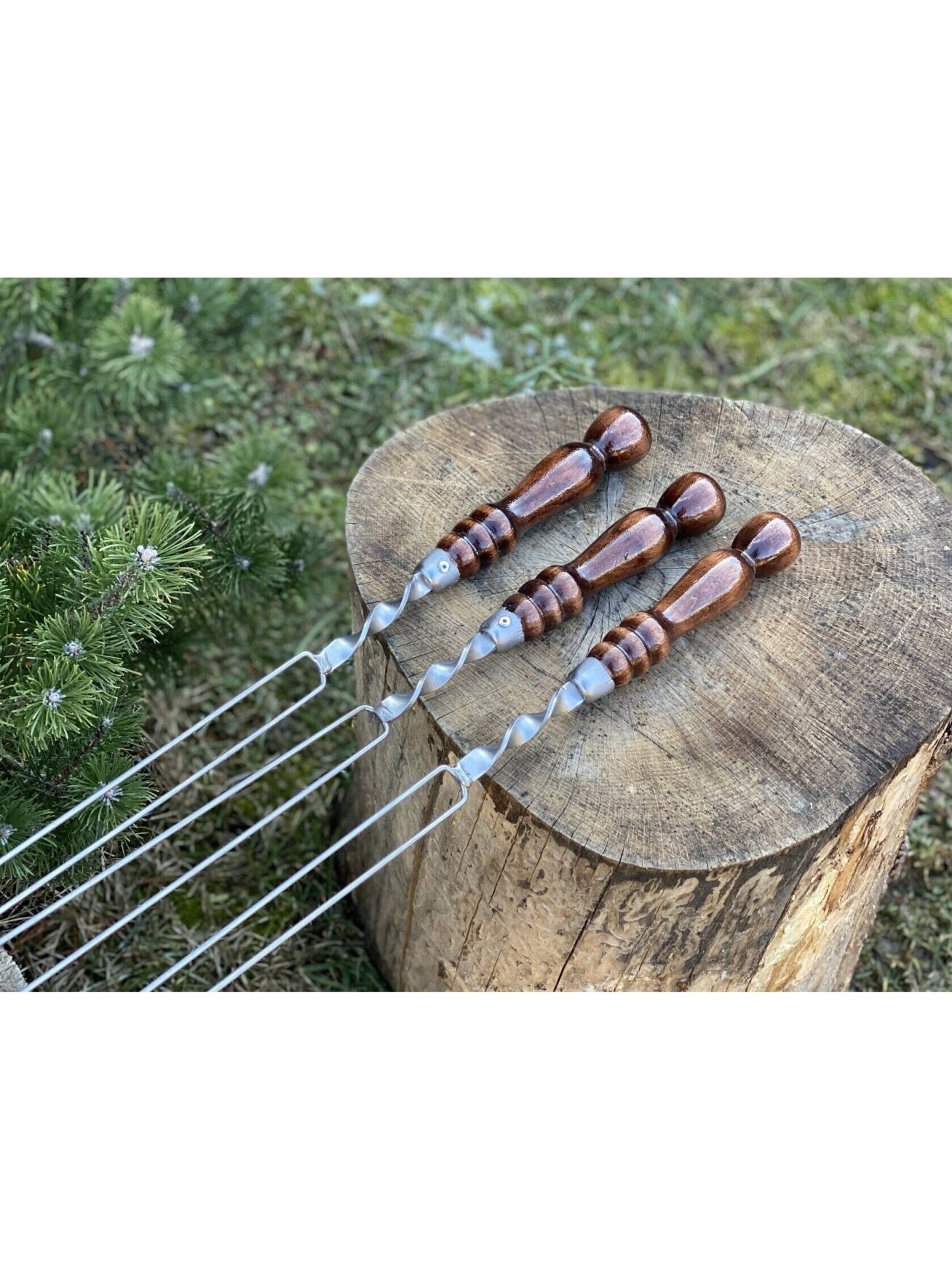 Iešmas daržovėms su medinė rankena 450/3mm 2 Iešmas daržovėms su medinė rankena 450/3mm 2