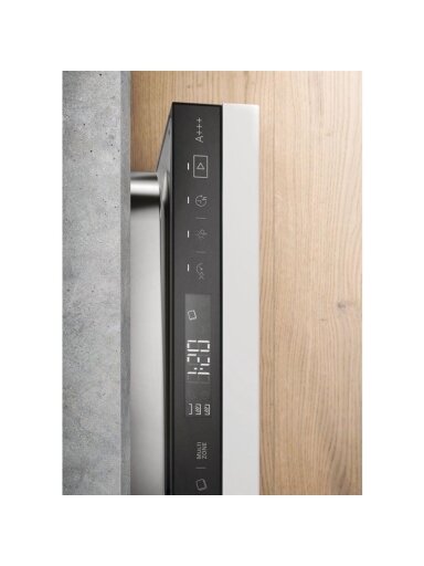 Įmontuojamoji indaplovė WHIRLPOOL WSIP 4O33 PFE