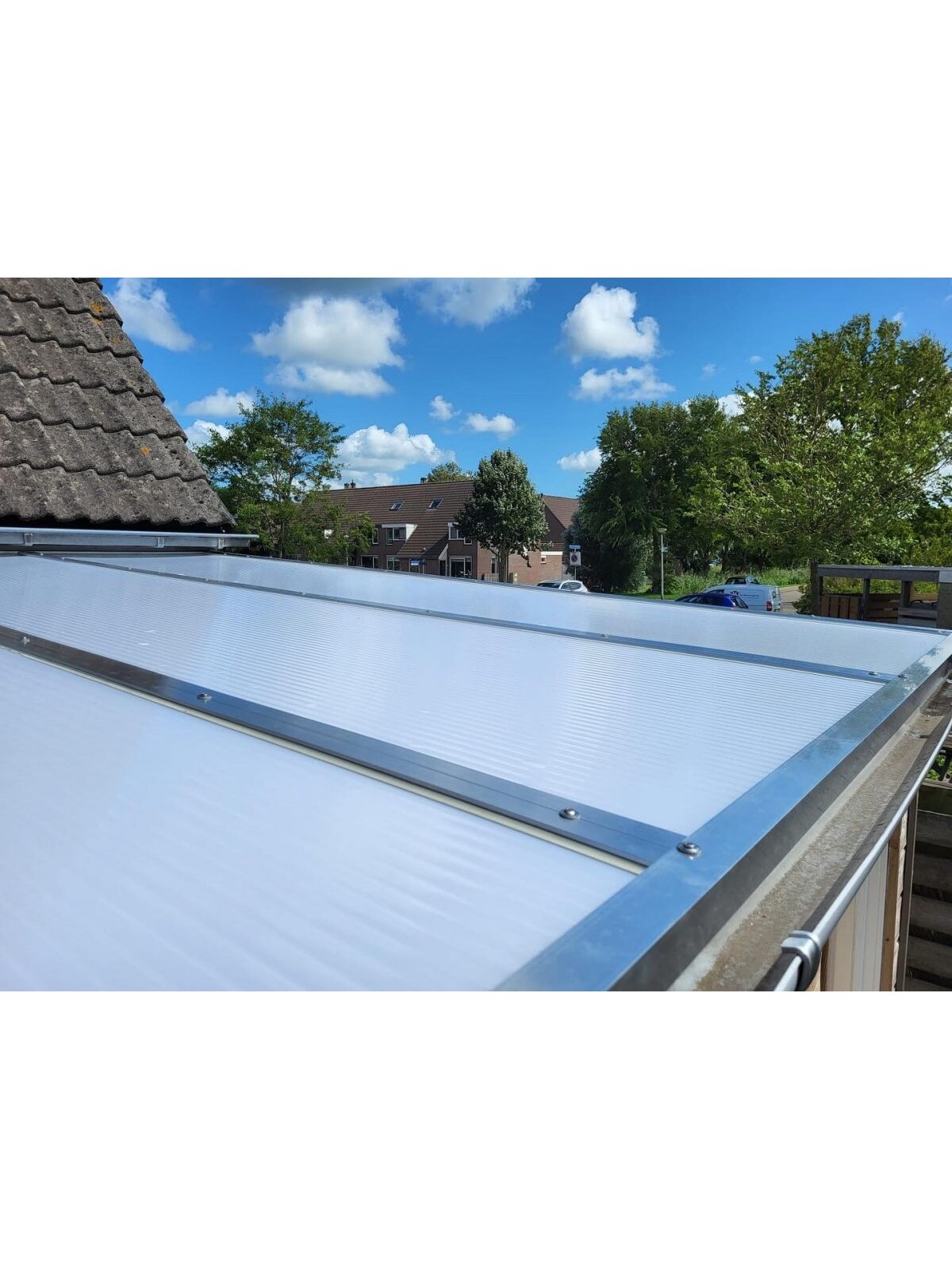 Kanalinis polikarbonatas Opal 10 mm (baltas) - 1,05 m - 3 m 2 Kanalinis polikarbonatas Opal 10 mm (baltas) - 1,05 m - 3 m 2