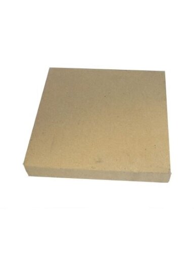 Kieto kuro katilo Vigas šamoto plyta, P3 apatinė kvadratinė 213x30x273 mm