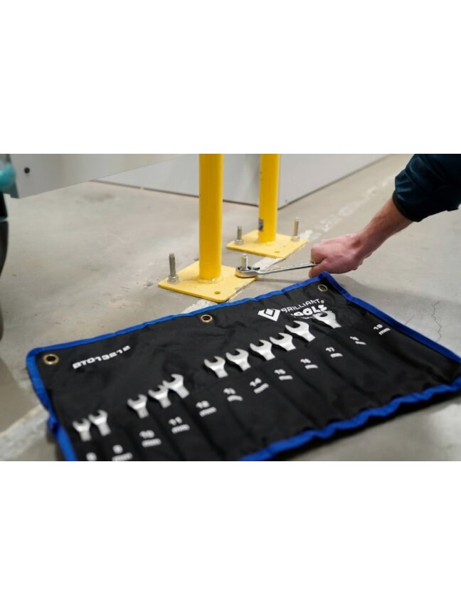 Kombinuotų terkšlinių raktų su reversu komplektas 8-19mm, 12, Brilliant Tools 2 Kombinuotų terkšlinių raktų su reversu komplektas 8-19mm, 12, Brilliant Tools 2