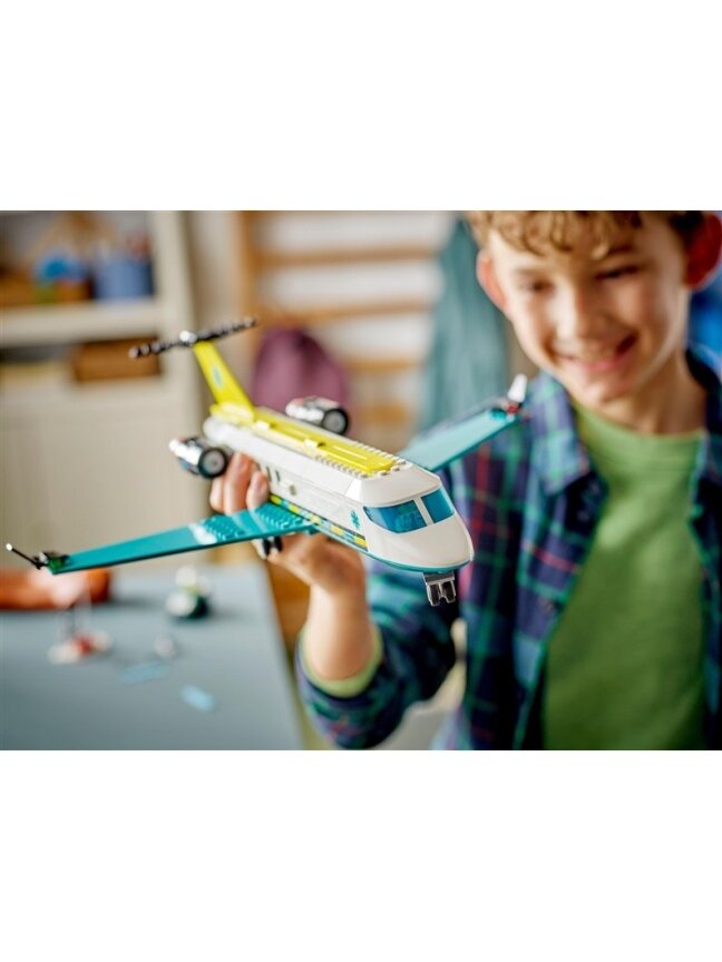 Konstruktorius LEGO® City Emergency Air Ambulance 60465 2
