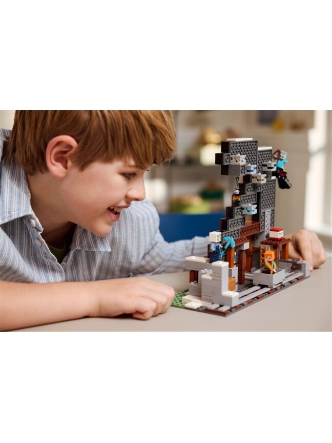 Konstruktorius LEGO® Minecraft The Pickaxe Mine 21277 2 Konstruktorius LEGO® Minecraft The Pickaxe Mine 21277 2