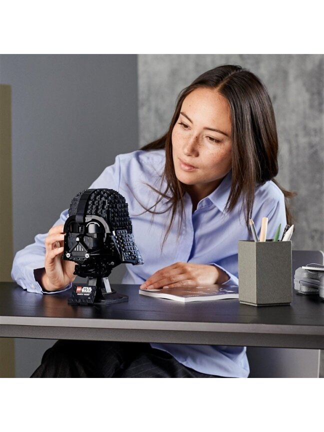 Konstruktorius LEGO Star Wars™ Darth Vader™ šalmas 75304 2