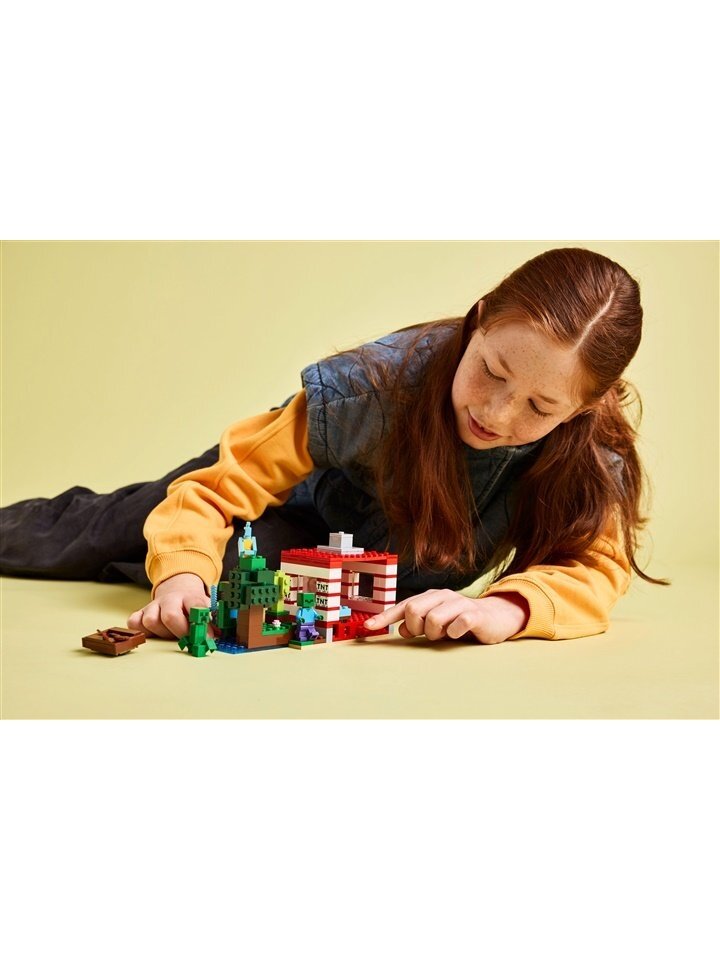 Konstruktorius LEGO® Minecraft The TNT Jungle House 21275 2 Konstruktorius LEGO® Minecraft The TNT Jungle House 21275 2