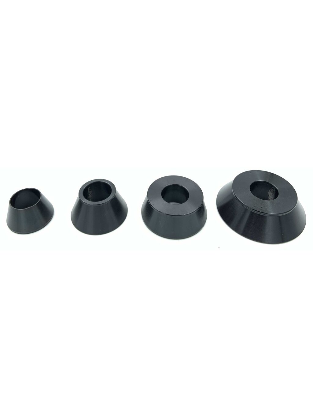 ⬡ Kūgių rinkinys 4 vnt. Ø36 mm (PLB002, PULI) ⬡ Kūgių rinkinys 4 vnt. Ø36 mm (PLB002, PULI)