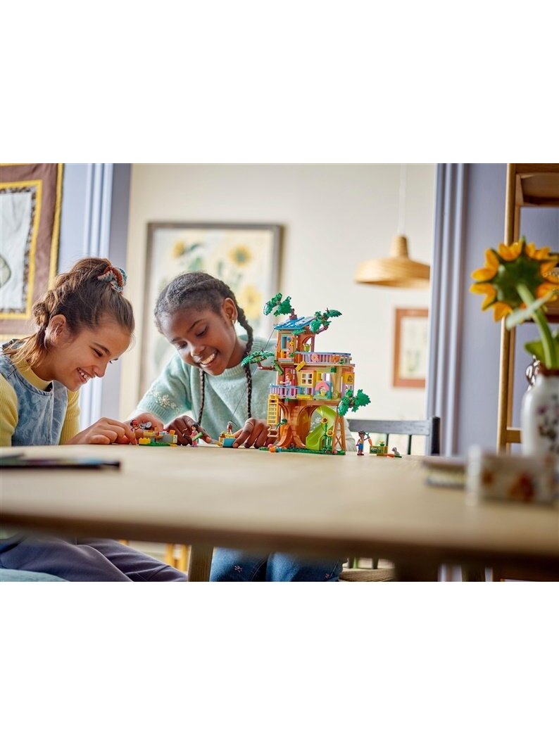 LEGO® Friends Friendship Tree House Hangout 42652, 701 vnt. 1 LEGO® Friends Friendship Tree House Hangout 42652, 701 vnt. 1