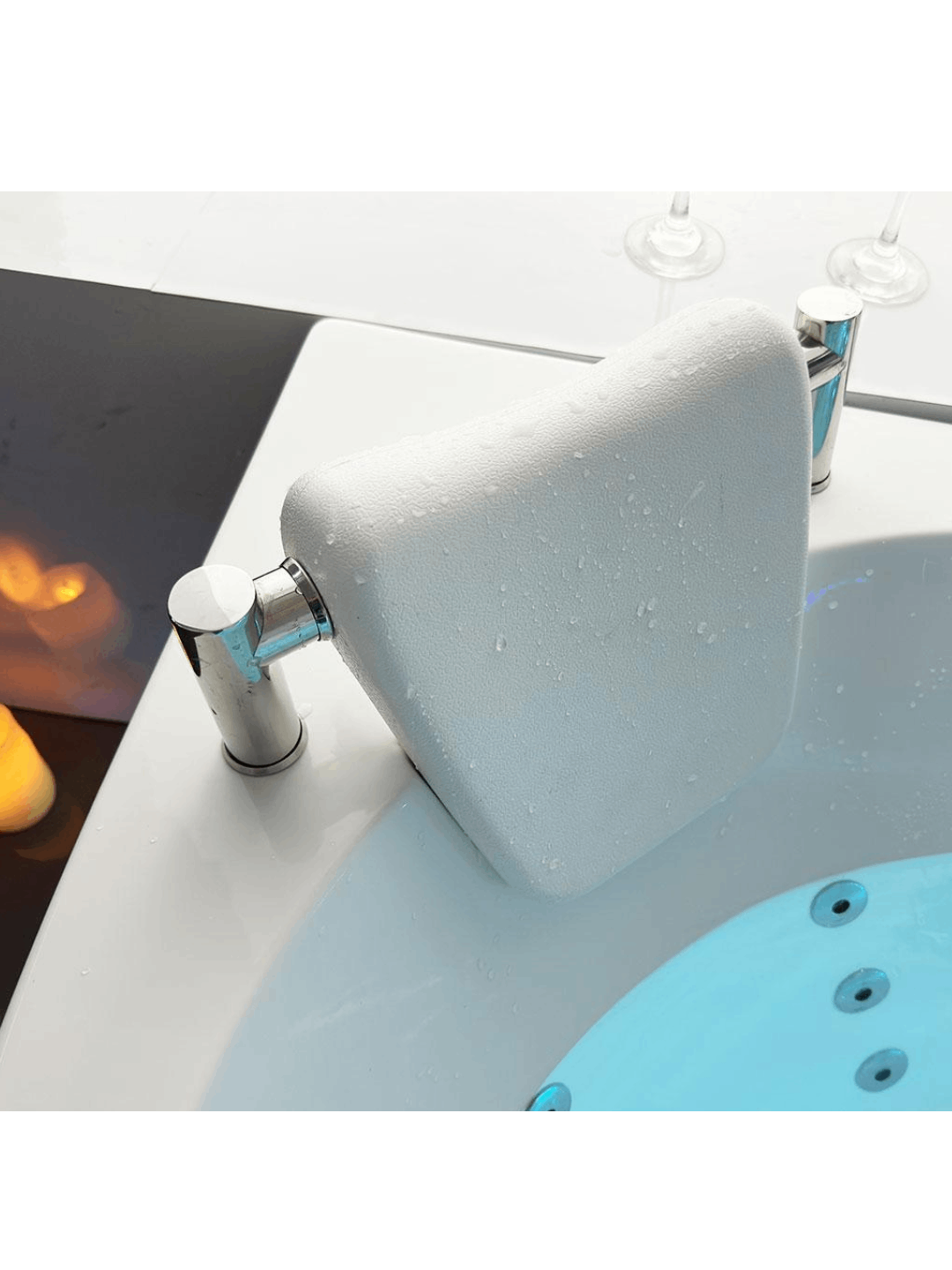 Masažinė vonia NORTH SPA Natos 150x150 5 Masažinė vonia NORTH SPA Natos 150x150 5
