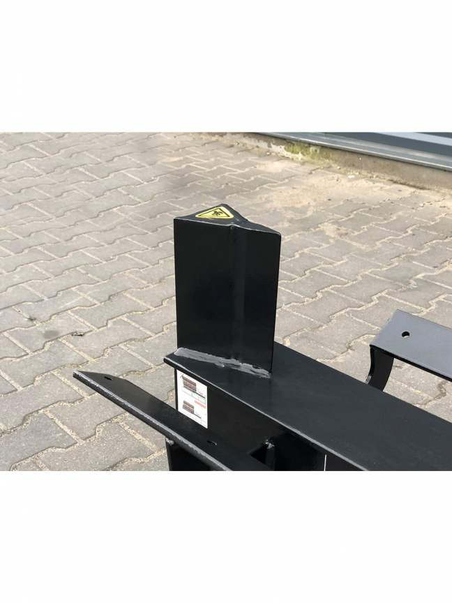 Mobili horizontali benzininė malkų skaldyklė STILER 12T 6 Mobili horizontali benzininė malkų skaldyklė STILER 12T 6