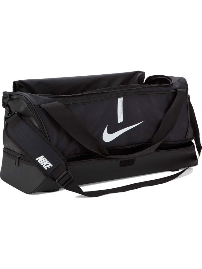 Nike Akademijos Komanda L Hardcase Juoda CU8087 010 2 Nike Akademijos Komanda L Hardcase Juoda CU8087 010 2