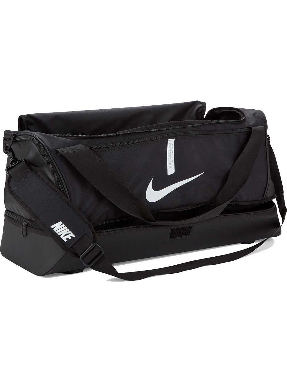 Nike Akademijos Komanda L Hardcase Juoda CU8087 010 2 Nike Akademijos Komanda L Hardcase Juoda CU8087 010 2