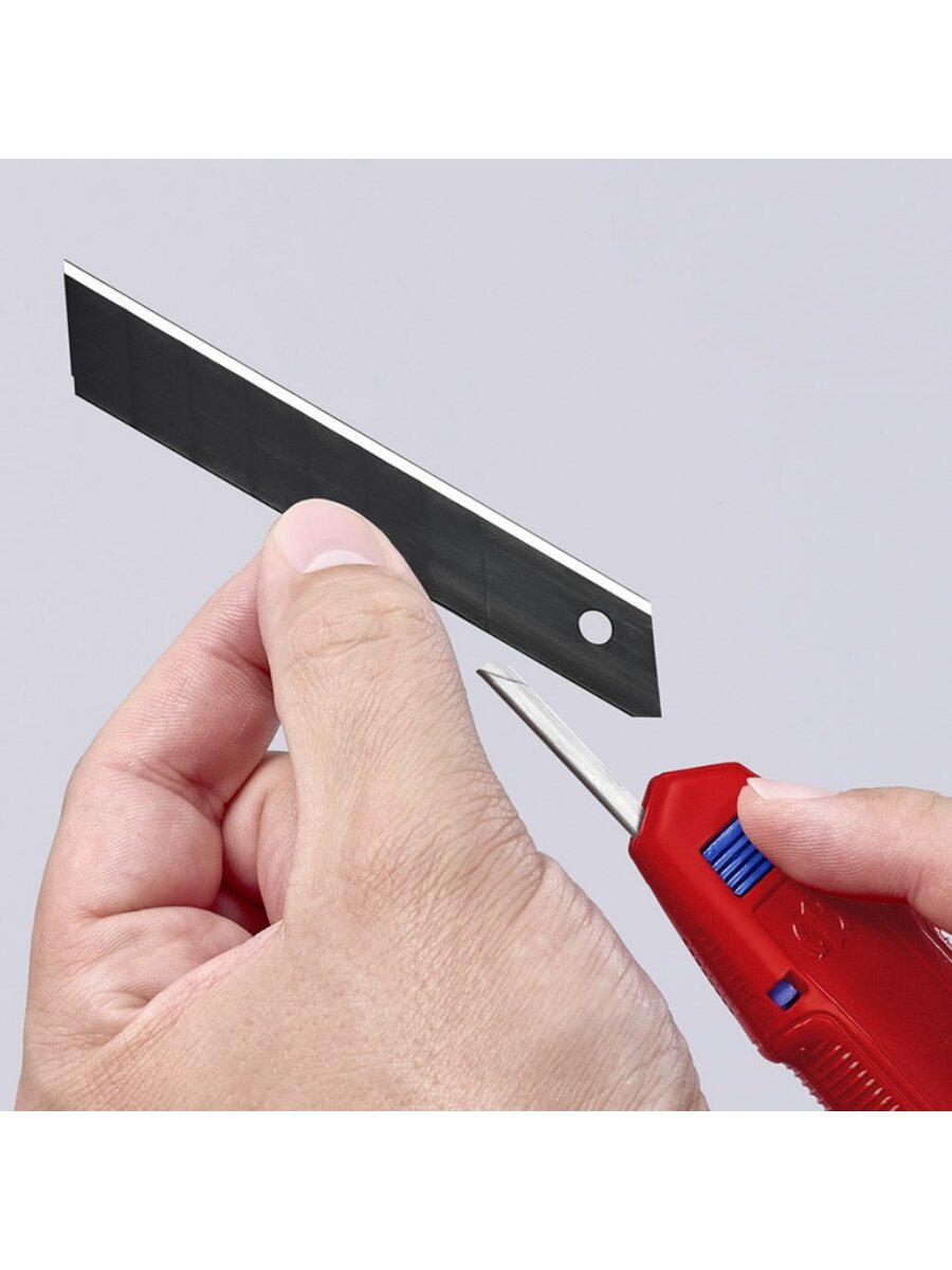 Peilis laužoma geležte18mm su ašmenų stabilizatoriumi, Cutix, Knipex 4 Peilis laužoma geležte18mm su ašmenų stabilizatoriumi, Cutix, Knipex 4