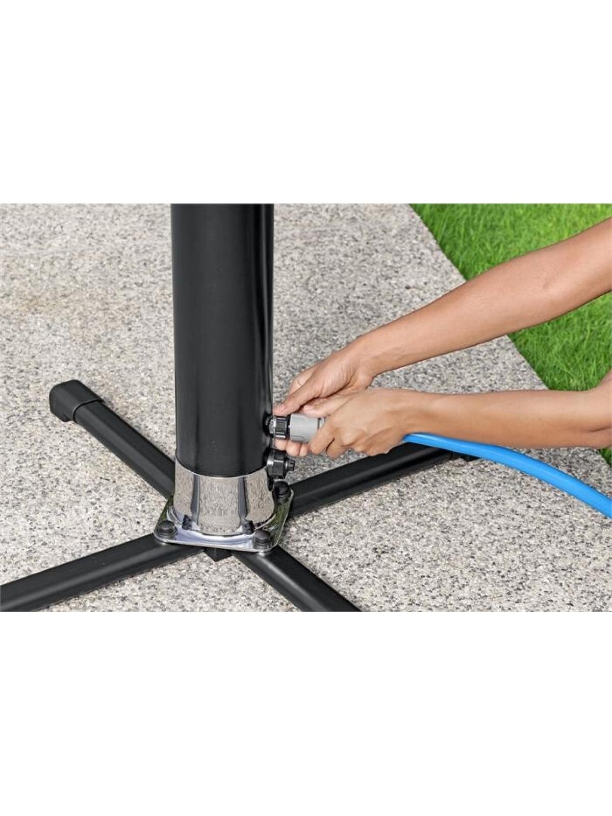 Saulės baterijomis maitinamas lauko dušas, 20 l Bestway SolarFlow 58695 1 Saulės baterijomis maitinamas lauko dušas, 20 l Bestway SolarFlow 58695 1