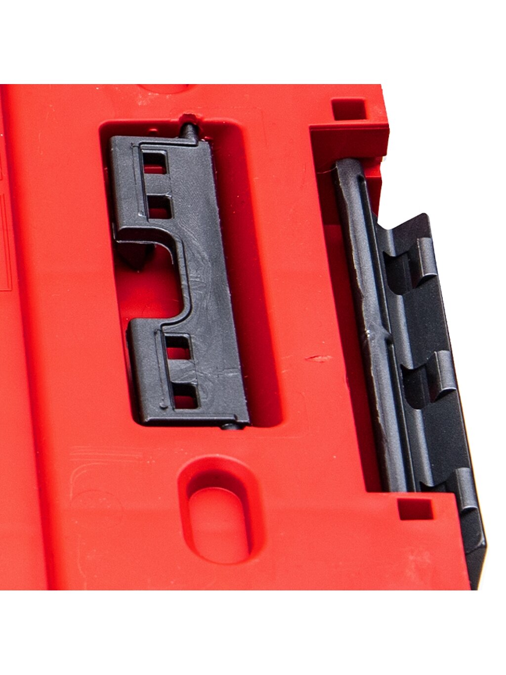 Qbrick QBRICK PRIME įrankių dėžė su ratukais RED 6 Qbrick QBRICK PRIME įrankių dėžė su ratukais RED 6