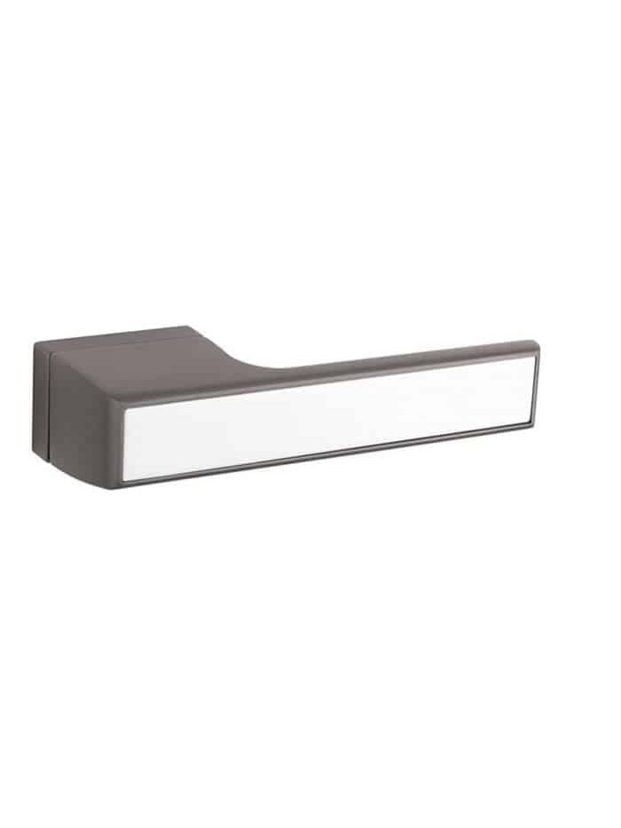 Rankena TUPAI 3089 RT5, Titanas