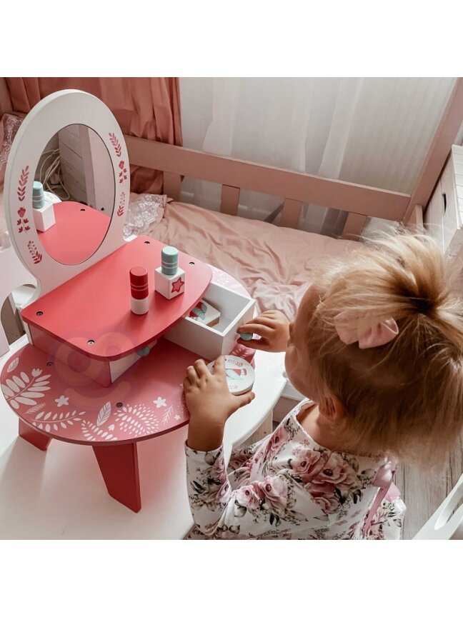 Rožinis medinis kosmetinis staliukas su veidrodžiu TOOKY TOY 1 Rožinis medinis kosmetinis staliukas su veidrodžiu TOOKY TOY 1