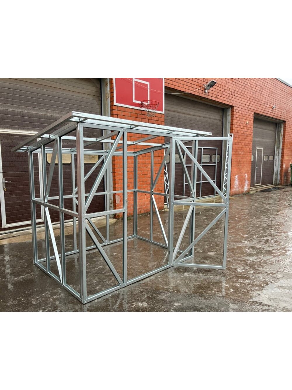 Sandėliukas 2 x 3 m (Konstrukcija) Sandėliukas 2 x 3 m (Konstrukcija)