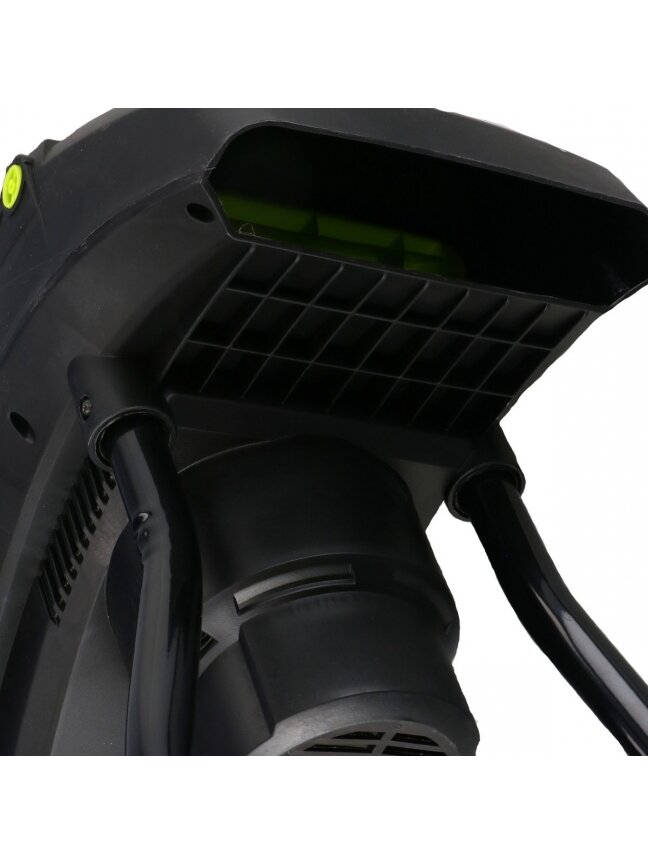 Šakų smulkintuvas 2500W Forester 5 Šakų smulkintuvas 2500W Forester 5