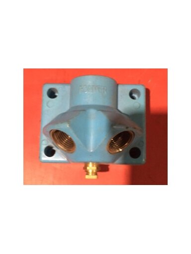 Trišakis su kondensato nuleidimu 1/2"x3 (FT020016)