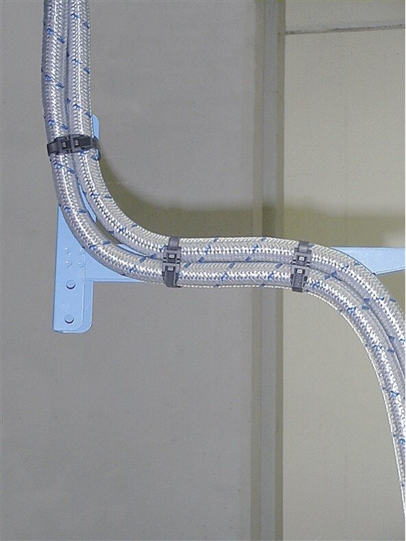 Tvirtinimo dirželis Elematic, 8.8 x 380 mm, juodas 1 Tvirtinimo dirželis Elematic, 8.8 x 380 mm, juodas 1