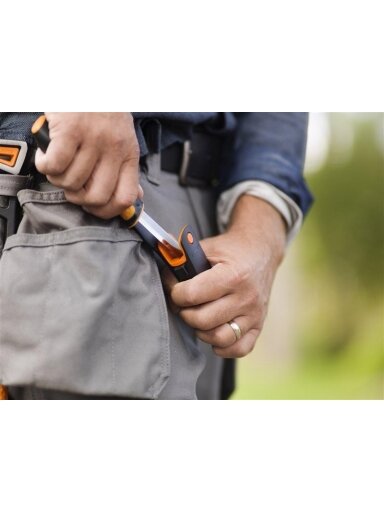 Universalus peilis FISKARS