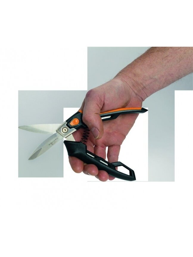 Universalus kirpiklis intensyviam darbui FISKARS PowerArc 1