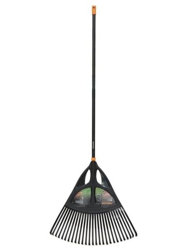 Vėduoklinis grėblys Fiskars Solid XL 135090/1015645 Vėduoklinis grėblys Fiskars Solid XL 135090/1015645