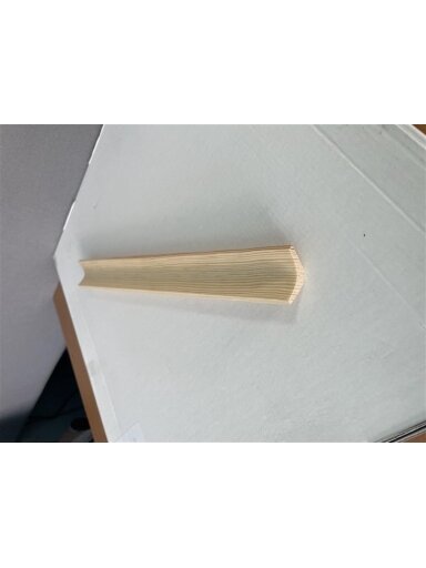 Vidinis apdailos kampas, 19x19-22 mm, pušis, masyvas, 2.5 m Vidinis apdailos kampas, 19x19-22 mm, pušis, masyvas, 2.5 m